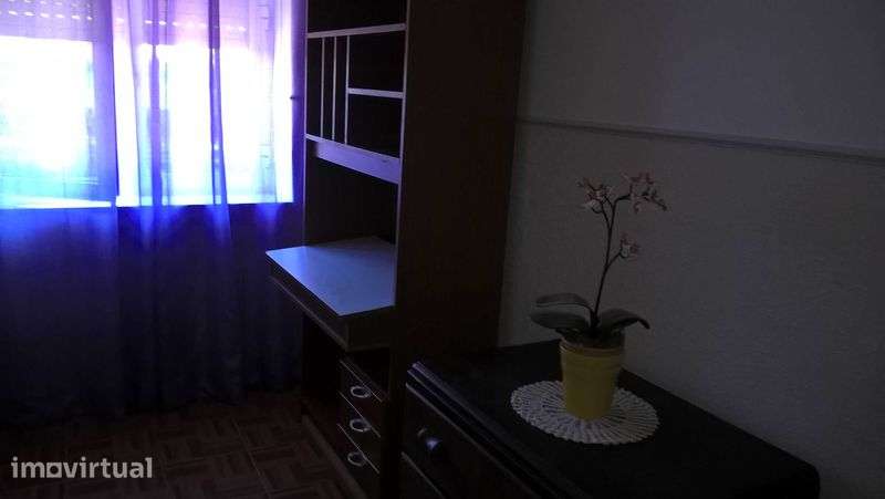 Arrenda se casa - Grande imagem: 4/11