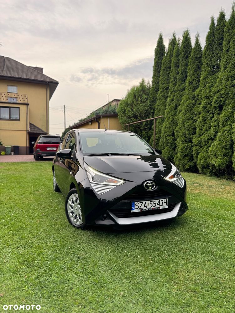 Toyota Aygo x-play - 3