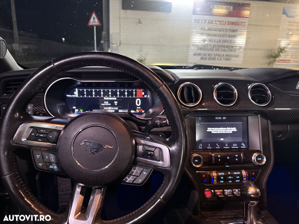 Ford Mustang - 19
