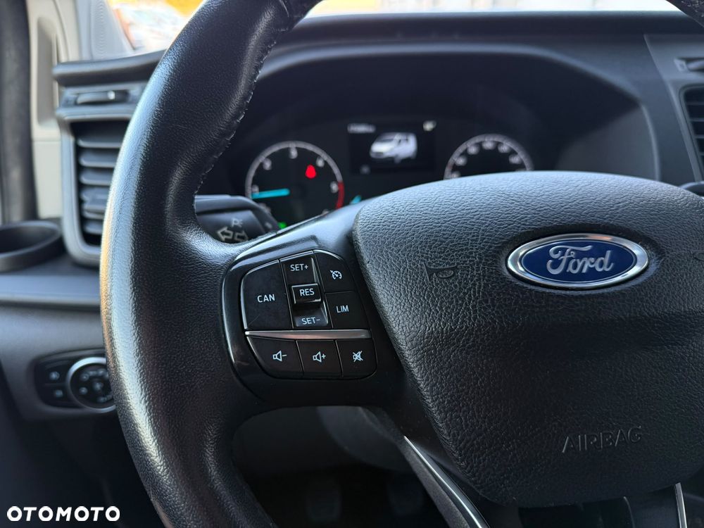 Ford Transit Custom - 31