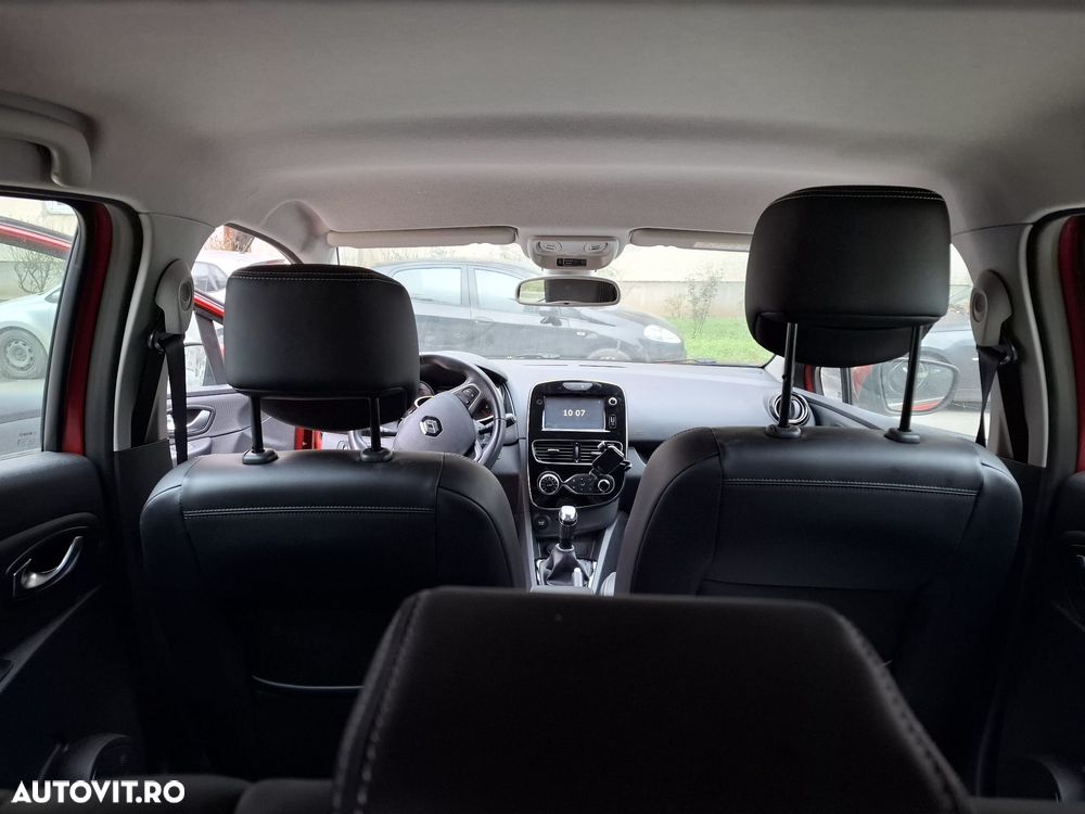 Renault Clio - 22