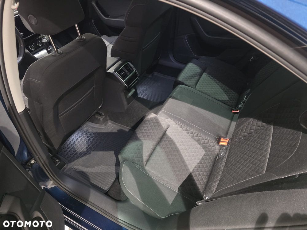 Skoda Superb 1.5 TSI Ambition DSG - 18