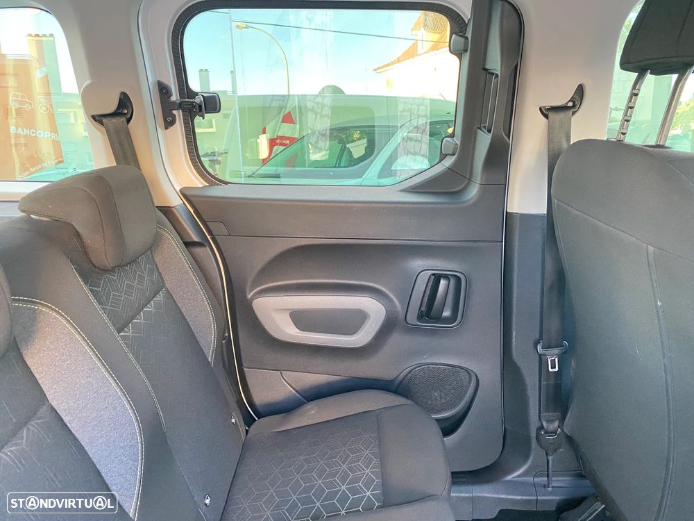 Peugeot Rifter 1.2 PureTech Active - 35