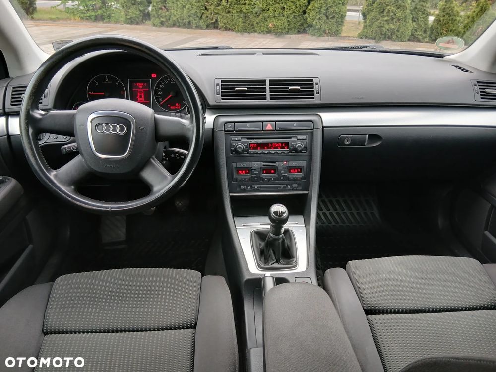 Audi A4 Avant - 5