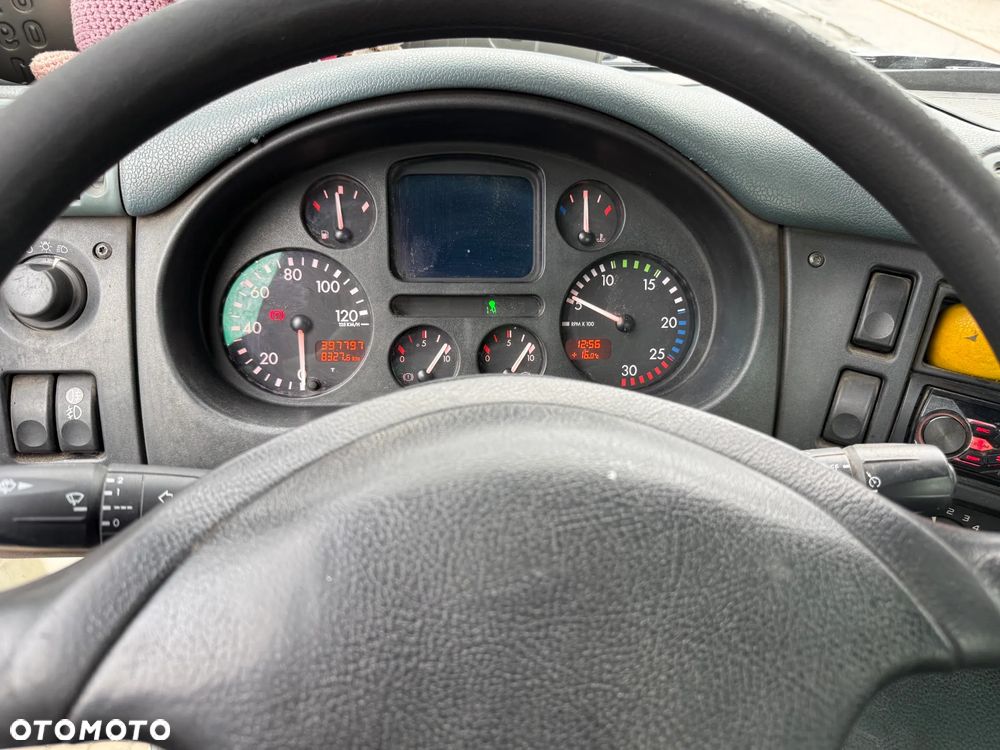 DAF CF 85 - 8