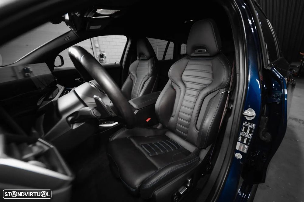 BMW 330 e Pack Desportivo M Auto - 11
