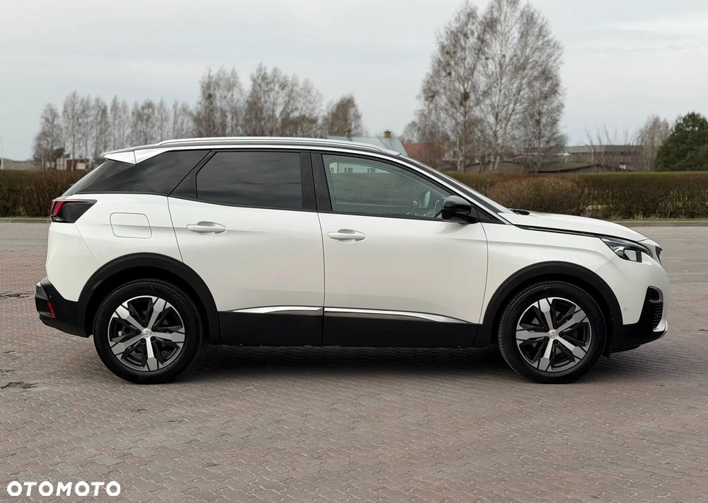 Peugeot 3008 1.6 PureTech GPF Allure S&S EAT8 - 6