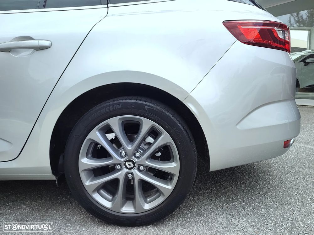 Renault Mégane Sport Tourer 1.5 dCi GT Line - 33