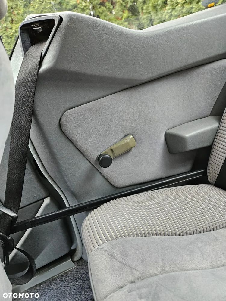 Mercedes-Benz W124 (1984-1993) - 10