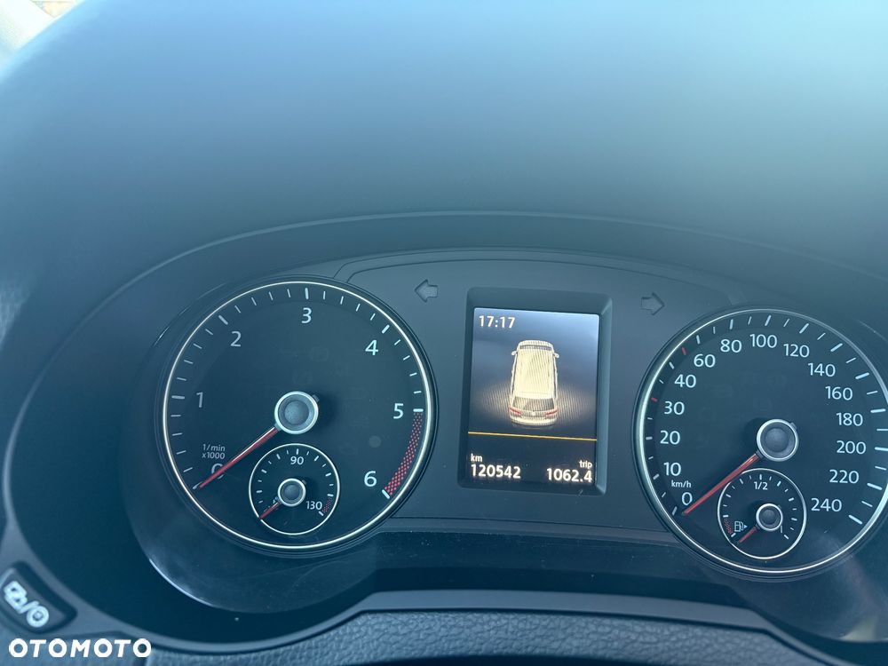 Volkswagen Sharan - 26