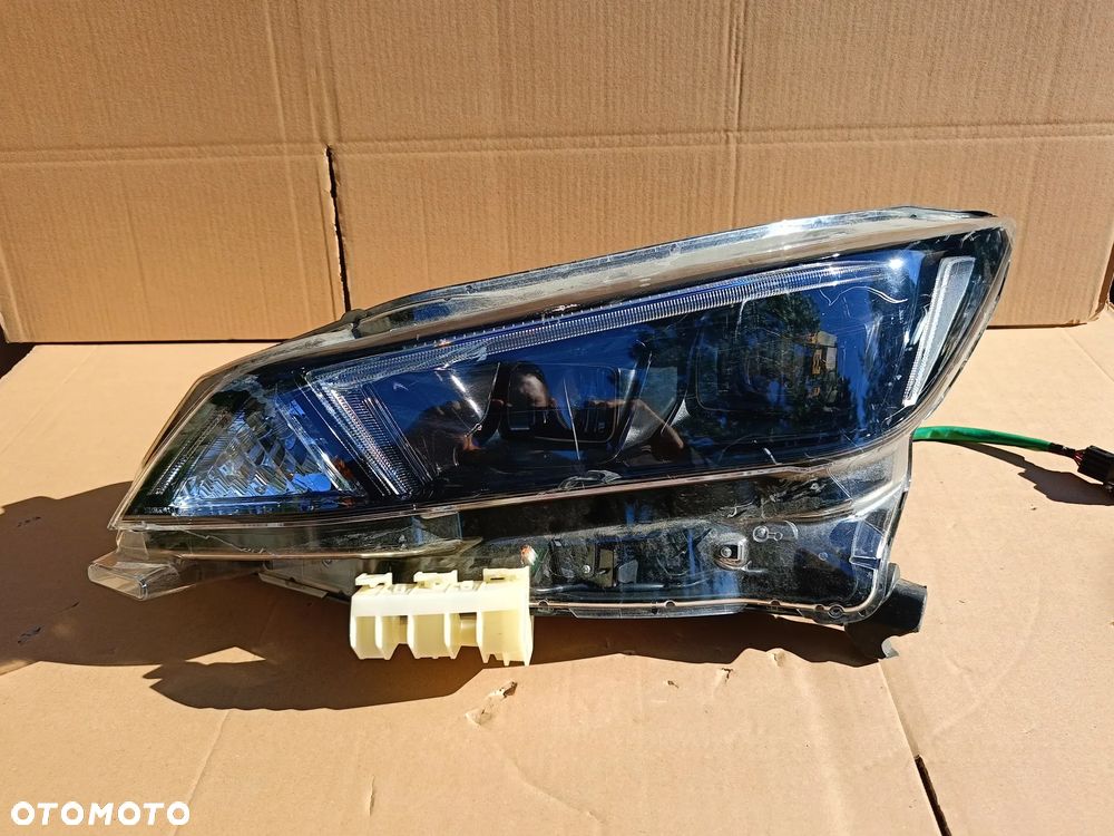 Full Led przedni lewy Nissan Leaf czarny lampa lewa ciemna 260606WK7A - 1