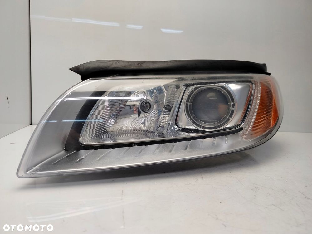 volvo v70 xc70 iii 07r- reflektor lampa lewy przód lewa przednia xenon - 2