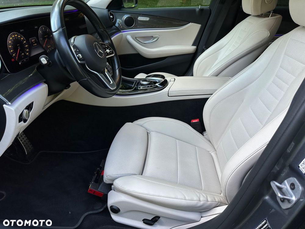 Mercedes-Benz Klasa E 220 d 4-Matic Business Edition 9G-TRONIC - 6