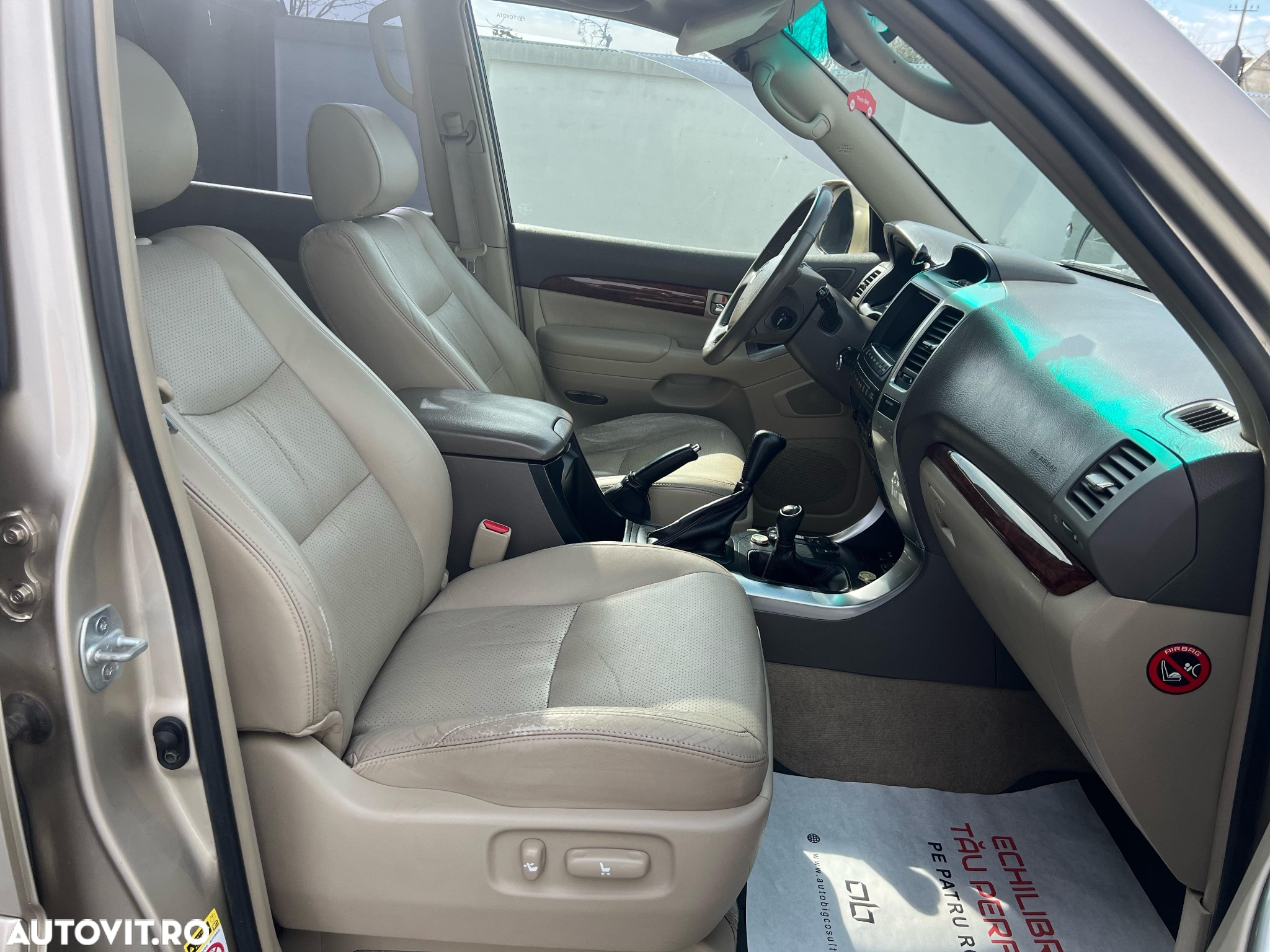 Toyota Land Cruiser 3.0 TD-4D Aut Executive - 34