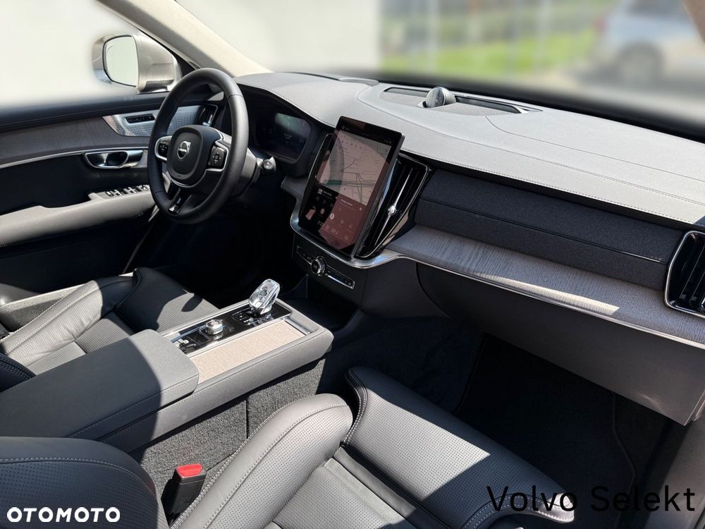 Volvo XC 90 - 24