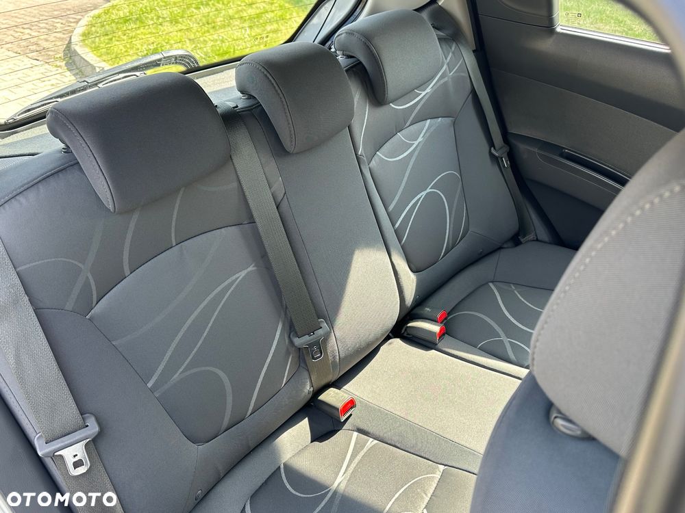 Chevrolet Spark 1.0 LS - 8