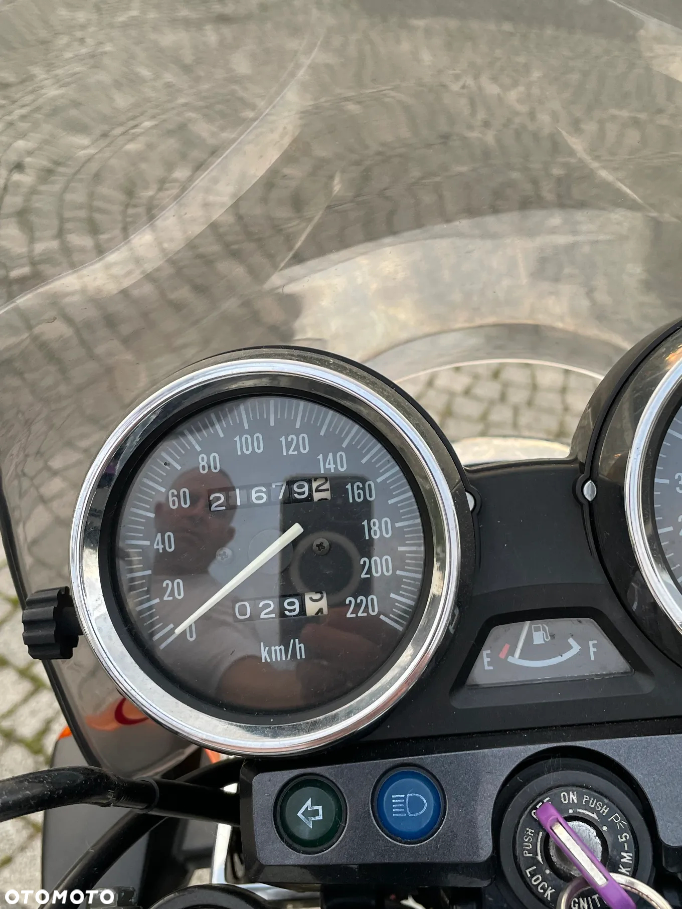 Kawasaki ER - 10