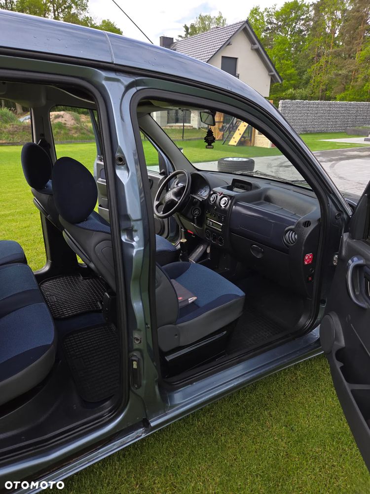 Citroën Berlingo 1.6i Prestige - 8