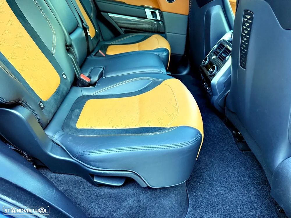 Land Rover Range Rover Sport P575 5.0 V8 SVR Carbon Edition - 35