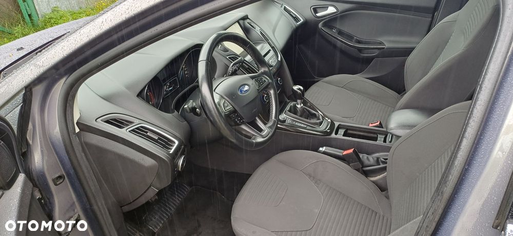 Ford Focus - 7