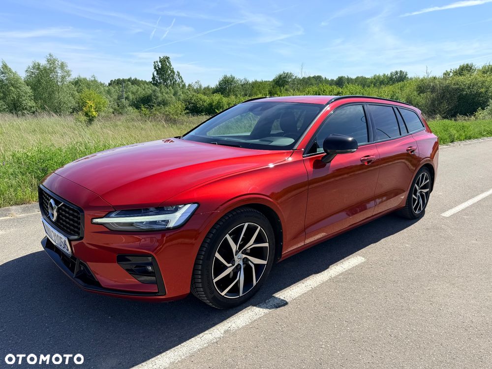 Volvo V60 B4 D R-Design - 1