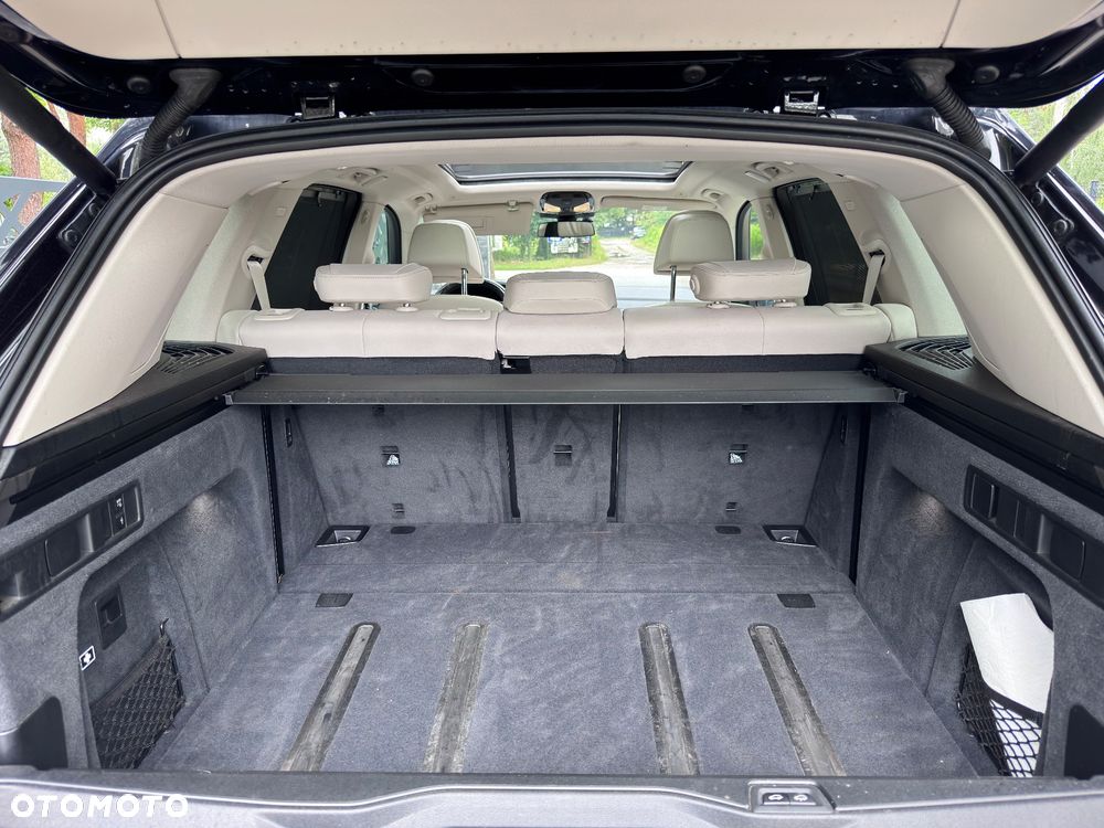 BMW X5 xDrive40i - 12
