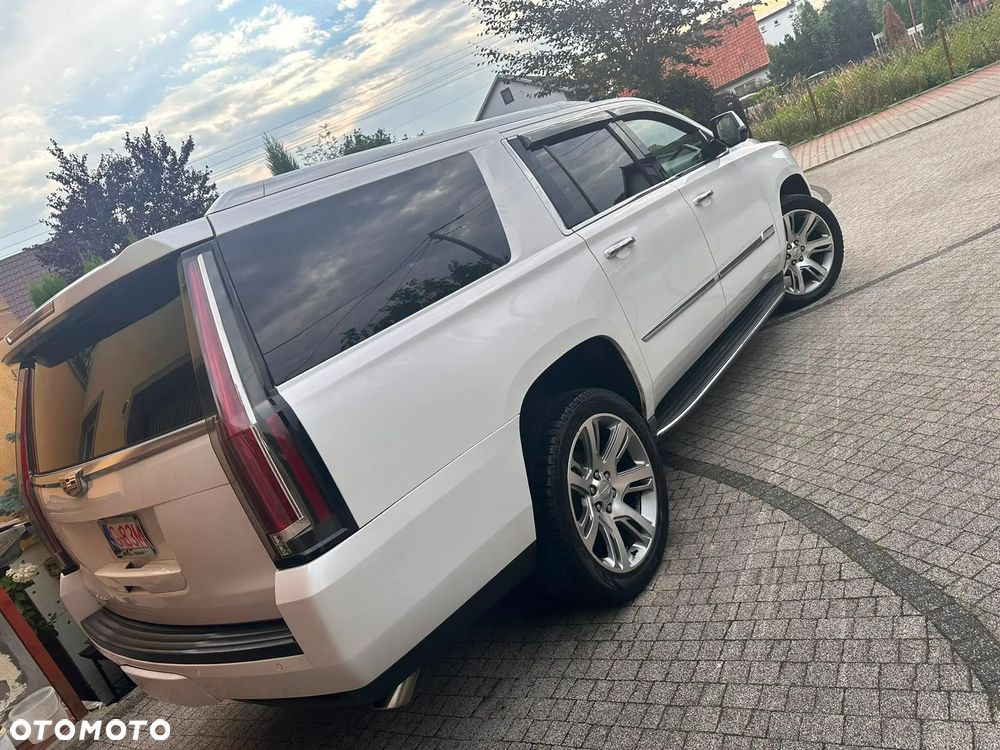 Cadillac Escalade 6.2 V8 ESV Premium - 3