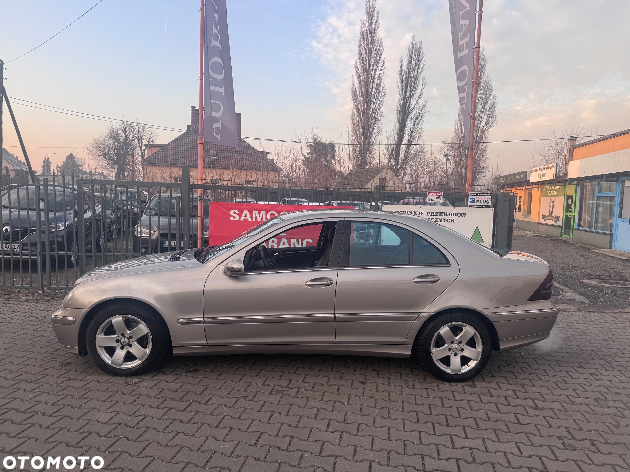 Mercedes-Benz Klasa C 200 Kompressor Elegance - 27