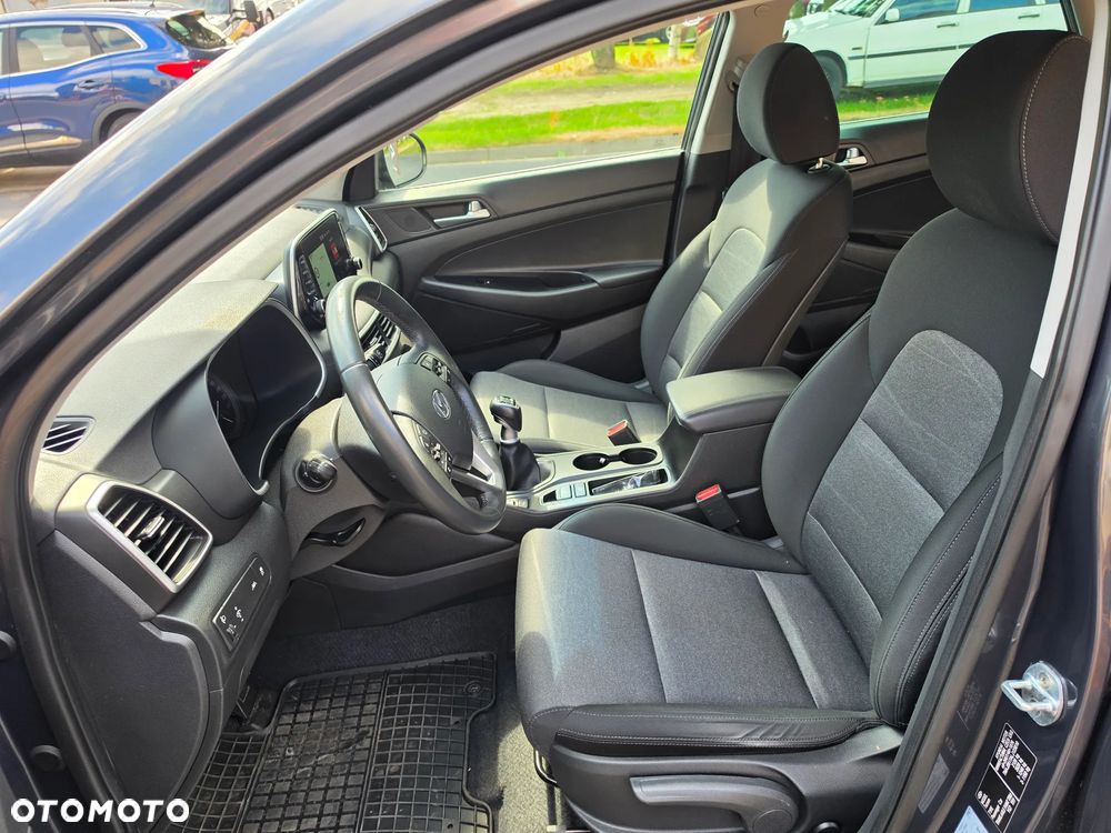 Hyundai Tucson blue 1.6 CRDi 2WD Pure - 17