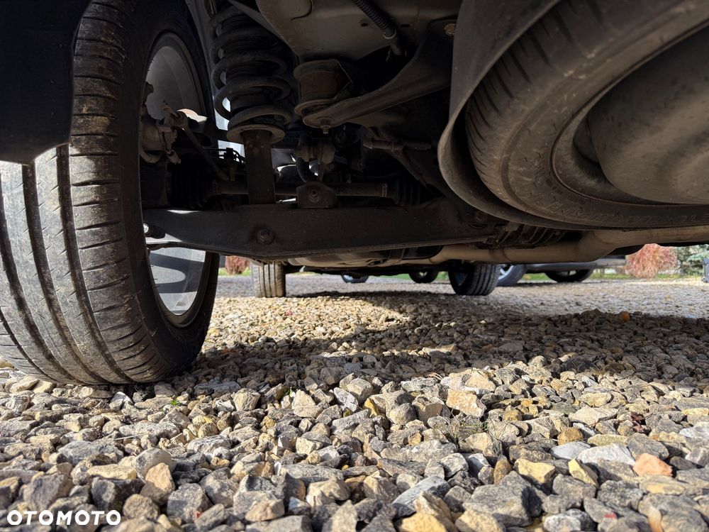 Fiat Freemont 2.0 Multijet 16V DPF Automatik Allrad Cross - 16