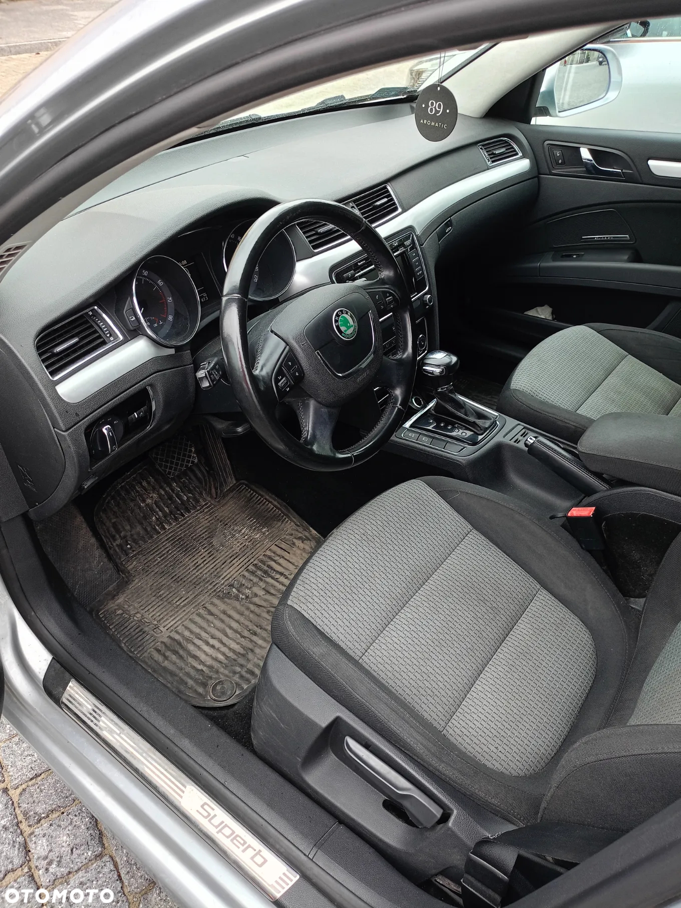 Skoda Superb 1.8 TSI Active DSG - 5