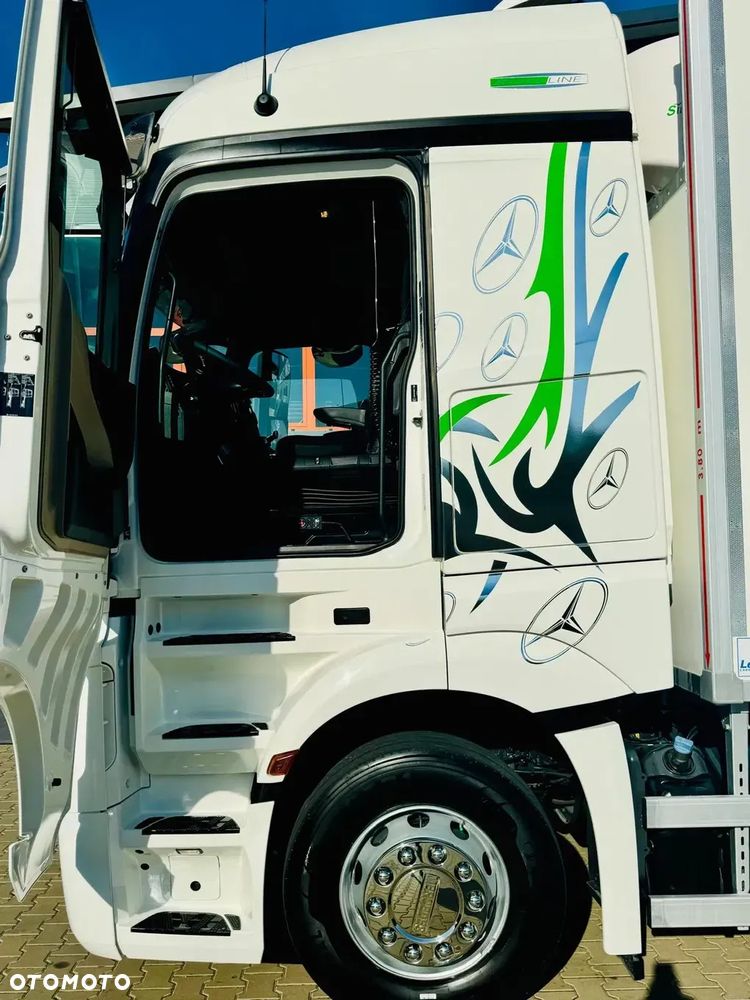 Mercedes-Benz Actros 2542 // E6 // chłodnia multitemperatura 22,5 Epal // winda // bitemperatua // świeżo z Niemiec // Idealny !!! - 23