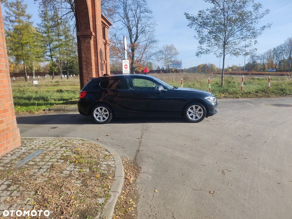 BMW Seria 1 - 8