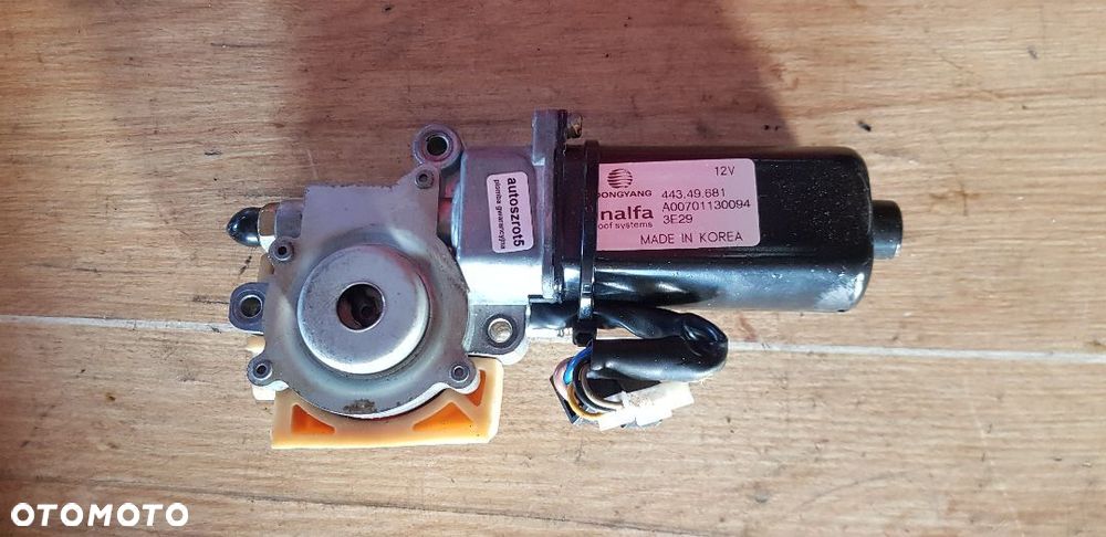 CITROEN C3 PLURIER SILNICZEK DACHU - 2