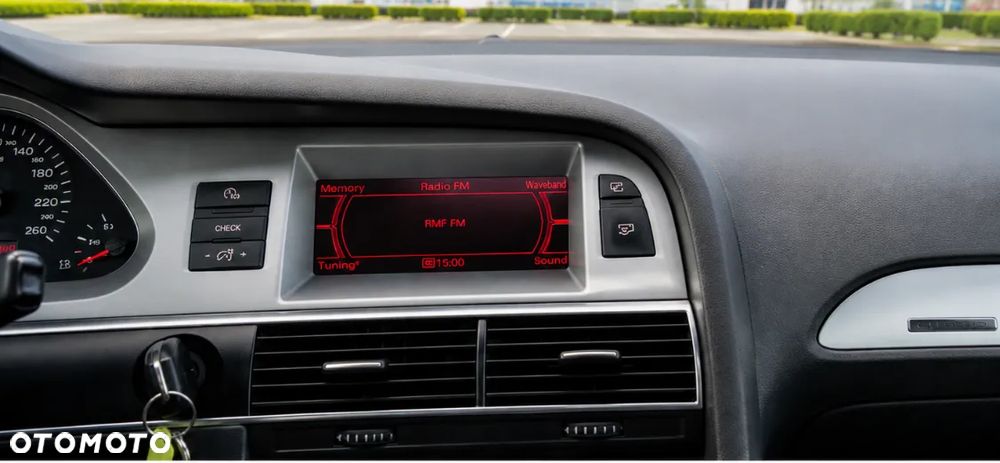 Audi A6 Avant 3.0 TDI Quattro - 12