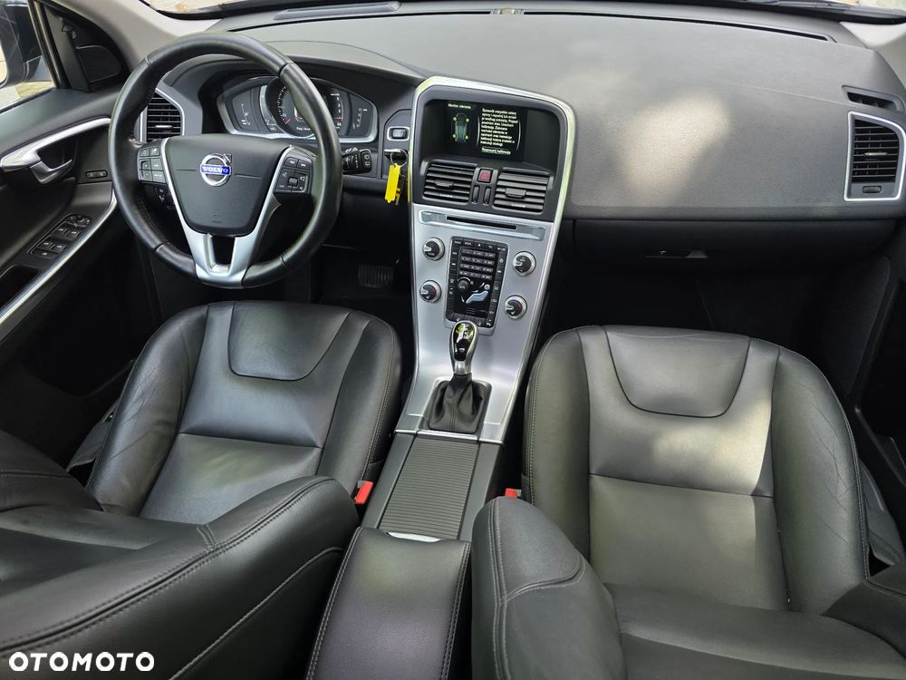 Volvo XC 60 D4 Geartronic Summum - 7