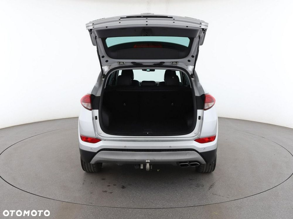 Hyundai Tucson 2.0 CRDI 2WD Style - 20