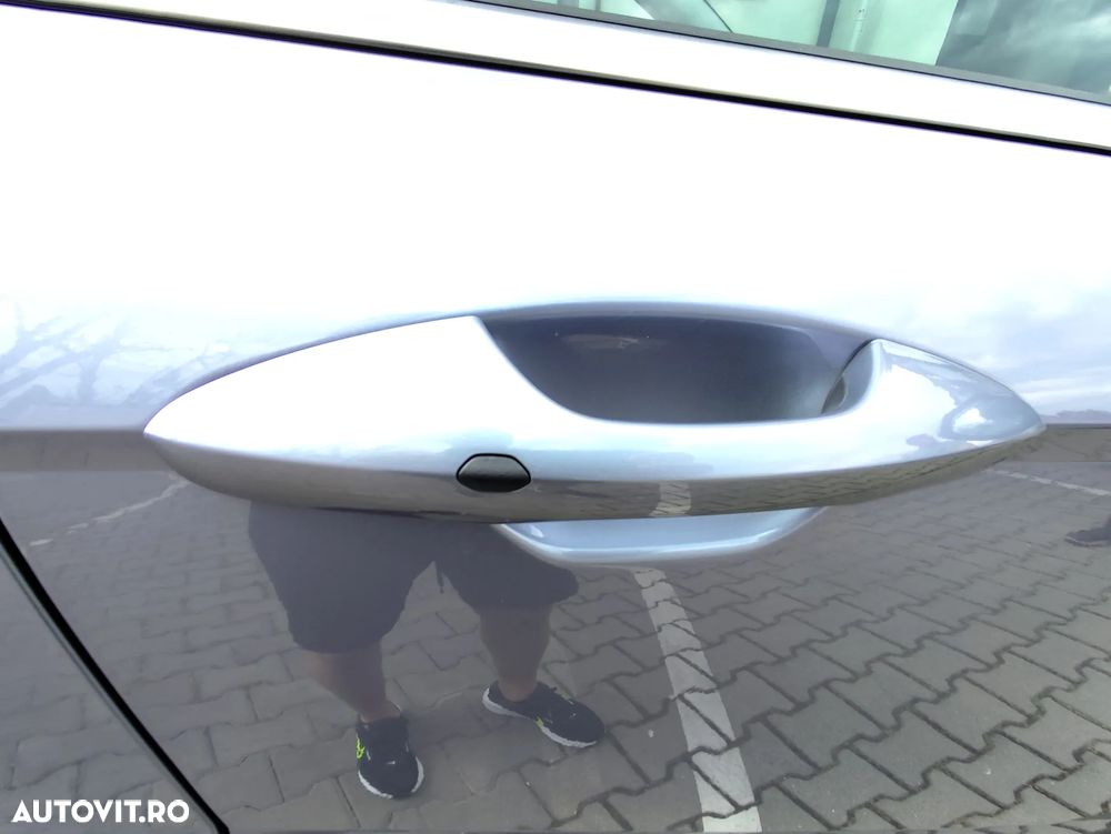 Hyundai KONA 1.0 T-GDI 120 CP 7DCT 2WD Premium+ - 17