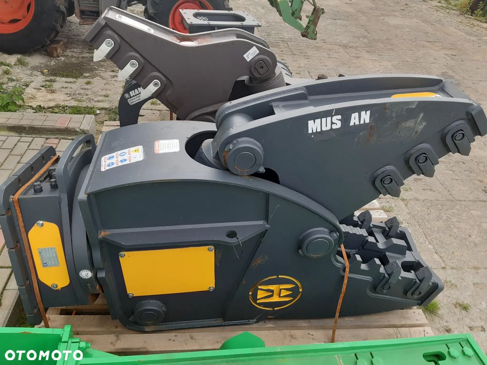 Szczęka wyburzeniowa, HAMMER MUSTANG RH 20 gryzak, hydrauliczna obrotowa 15-22 tony - 1