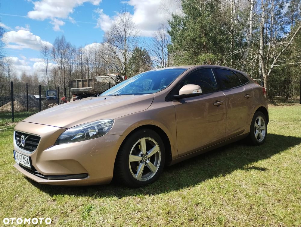 Volvo V40 - 1