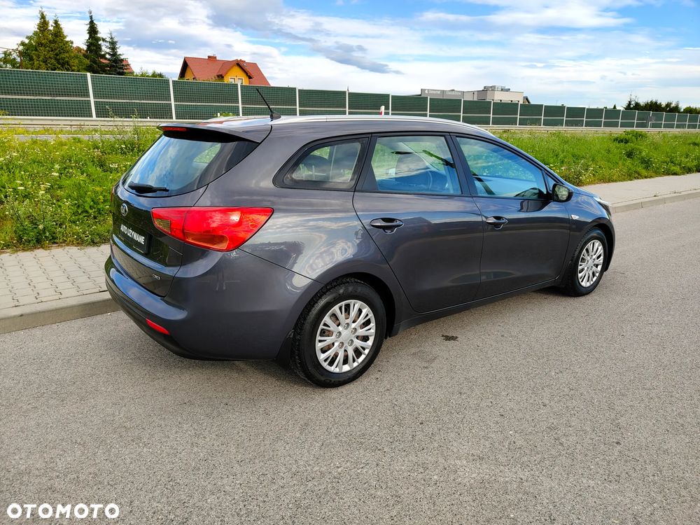 Kia Ceed 1.6 CRDi M - 26
