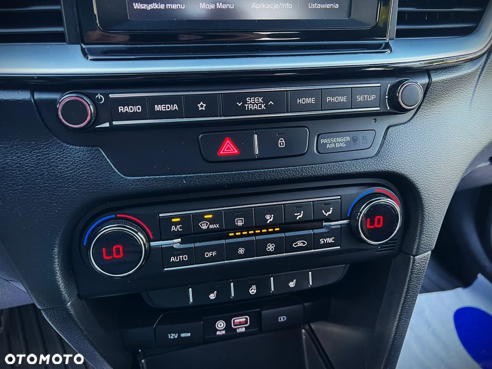 Kia Ceed 1.4 T-GDI DCT OPF Platinum Edition - 35