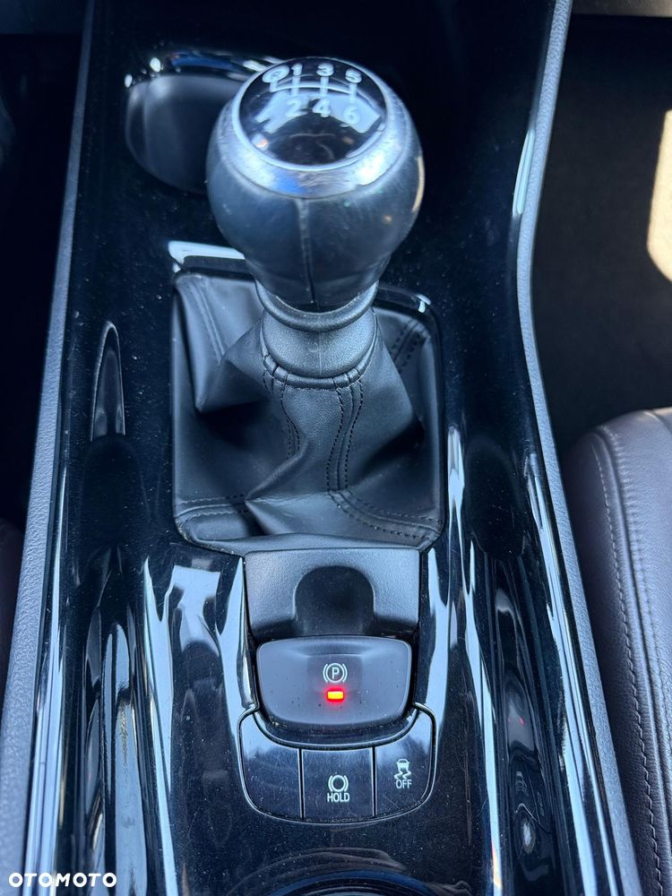 Toyota C-HR 1.2 Turbo Flow - 19