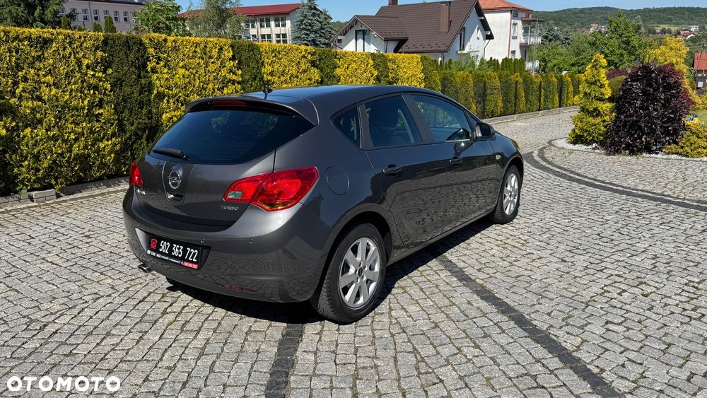 Opel Astra - 5