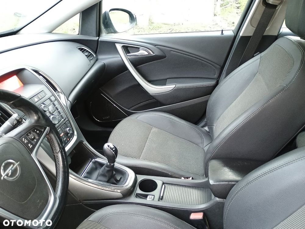 Opel Astra 1.4 Selection - 14