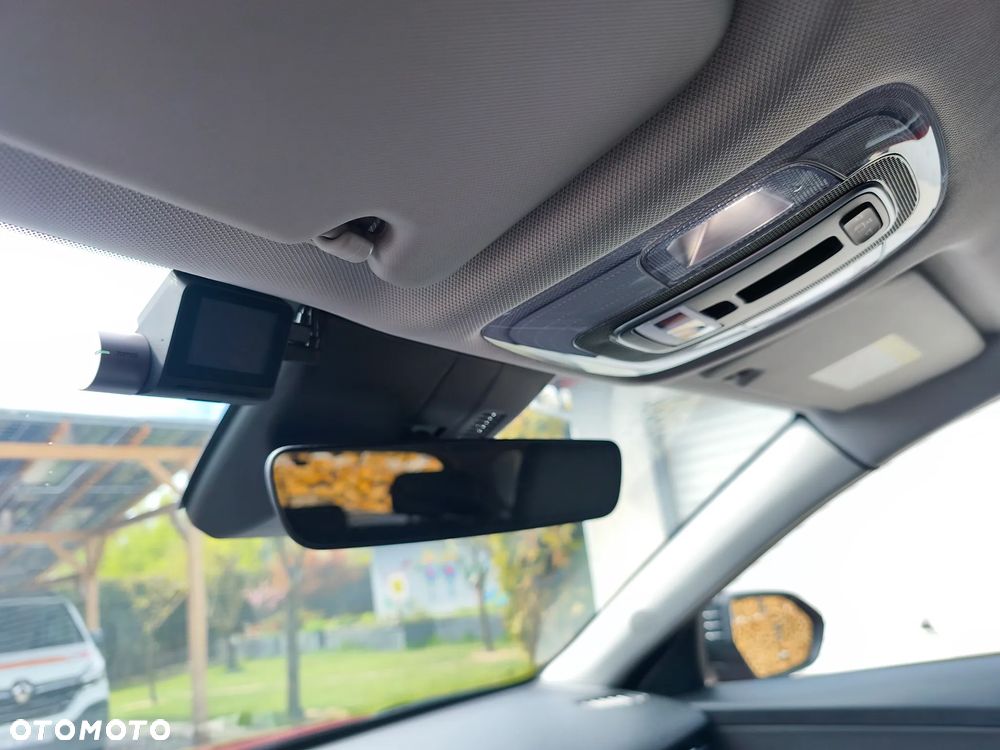 Hyundai Kona 1.6 GDI Hybrid Platinum DCT - 28