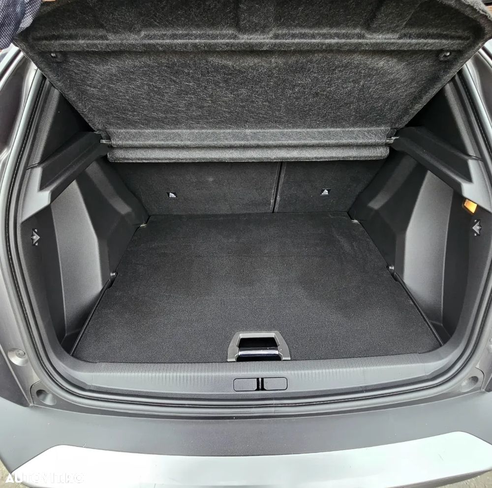 Peugeot 2008 - 13