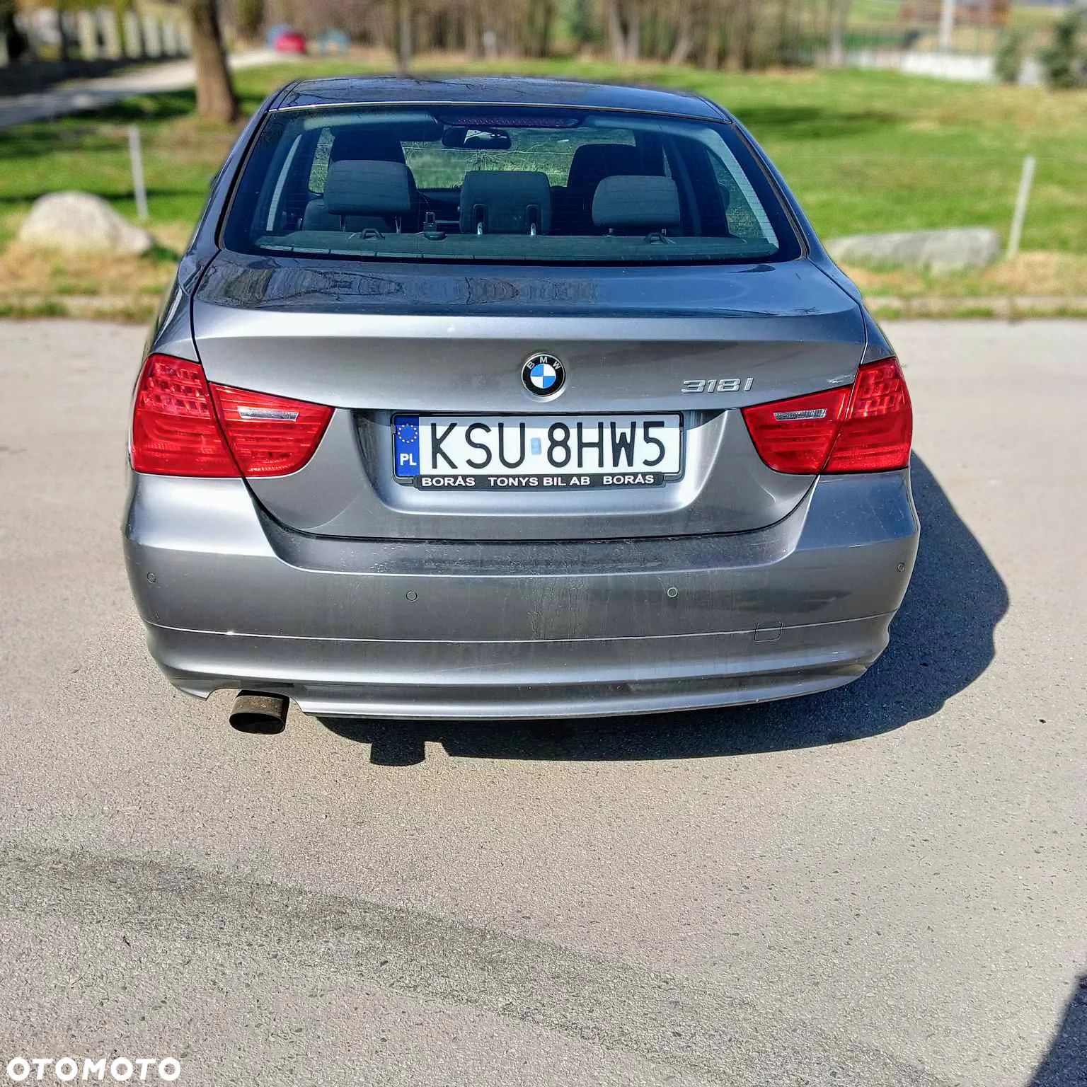 BMW Seria 3 318i - 1