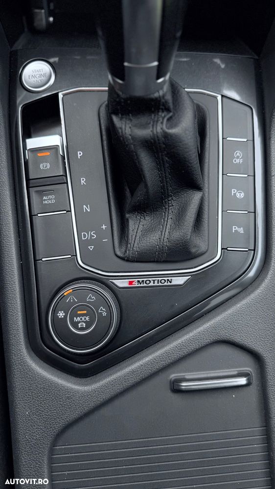 Volkswagen Tiguan - 19