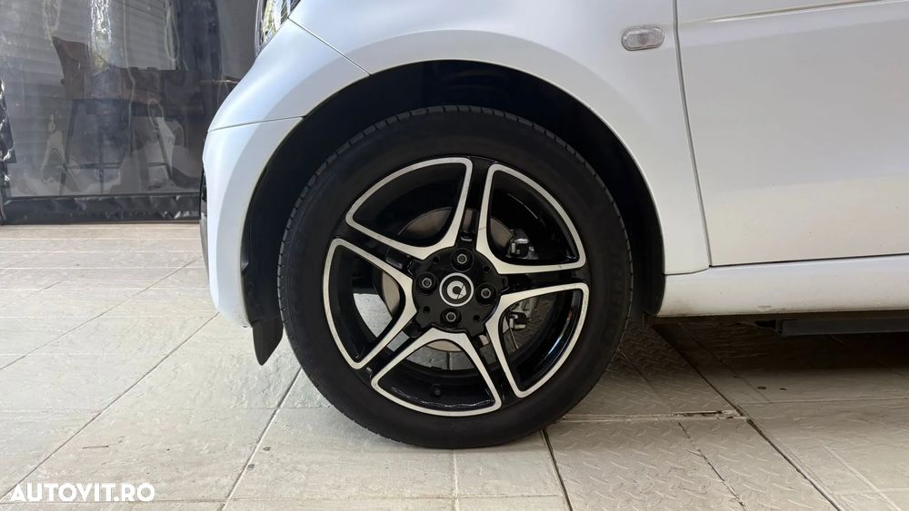 Smart Fortwo 60 kW electric drive - 7